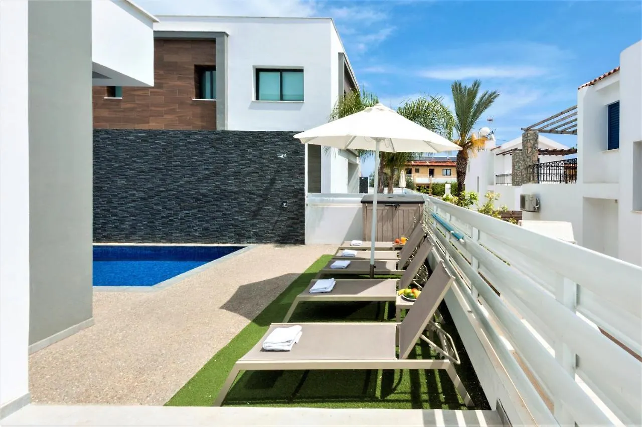 Villa Mirella Protaras 0*,  Kıbrıs