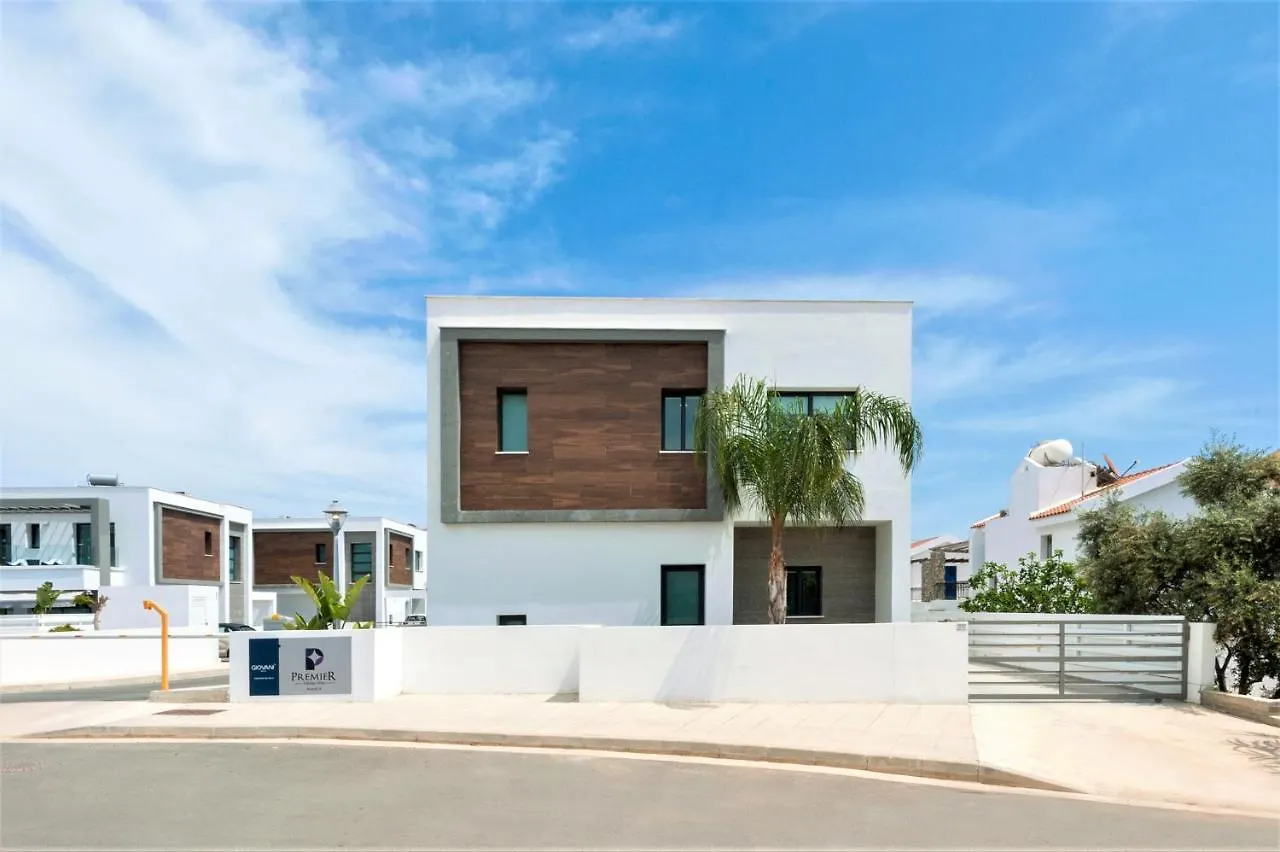 Villa Mirella Protaras
