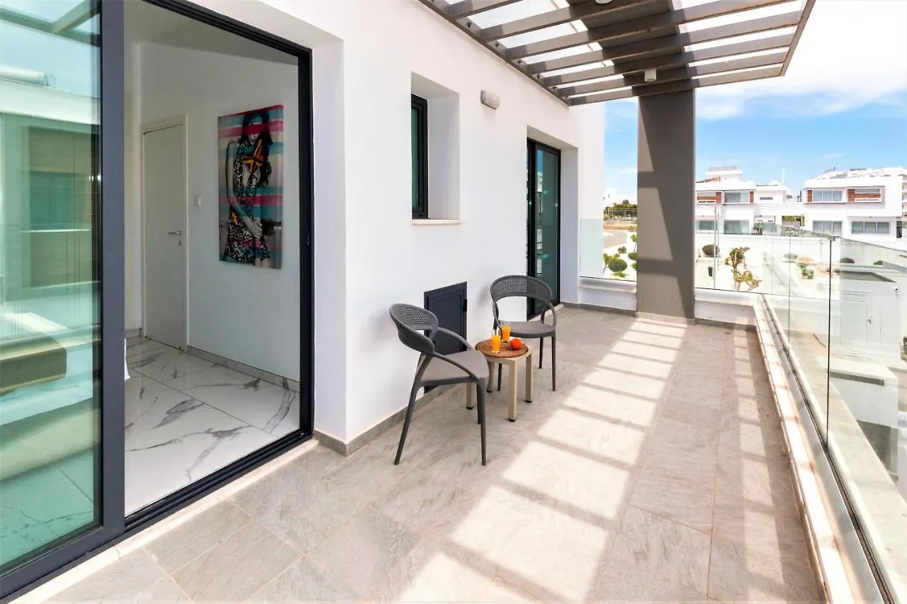 Villa Mirella Protaras